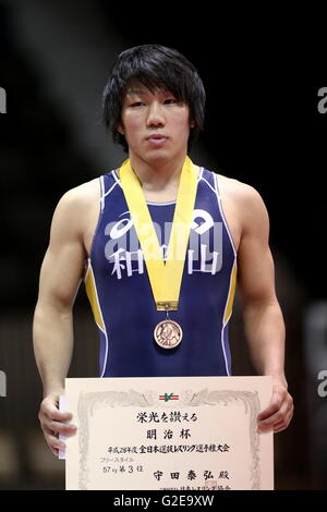 Nd Yoyogi Gymnasium, Tokio, Japan. 27. Mai 2016. Yasuhiro Morita, 27. Mai 2016 - Wrestling: Meiji Cup alle Japan Invitational Wrestling Weltmeisterschaften 2016 Herren freien Stil-57 kg Preisverleihung am 2. Yoyogi-Gymnasium, Tokio, Japan. © AFLO SPORT/Alamy Live-Nachrichten Stockfoto