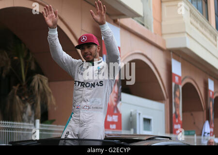 Monte Carlo, Monaco. 29. Mai 2016. F1 Grand Prix von Monaco, Renntag am Sonntag. Lewis Hamilton gewinnt in Monaco © Action Plus Sport/Alamy Live News Stockfoto