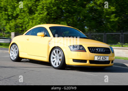 Audi Tt, Classic, 2-Sitzer, SportsPendle, Lancashire, UK. 29. Mai 2016. Die Motoren brüllten in der rollenden Pennine Hills heute als Supersportwagen von klassisch bis zum heutigen Tag für die Charity-PowerFest angekommen treffen in Pendle. Bildnachweis: Cernan Elias/Alamy Live-Nachrichten Stockfoto