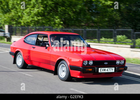 Ford Capri Pendle, Lancashire, UK. 29. Mai 2016. Die Motoren brüllten in der rollenden Pennine Hills heute als Supersportwagen von klassisch bis zum heutigen Tag für die Charity-PowerFest angekommen treffen in Pendle. Bildnachweis: Cernan Elias/Alamy Live-Nachrichten Stockfoto