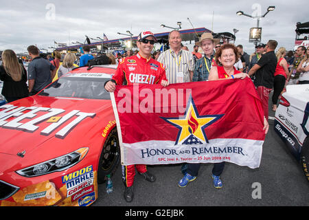 Concord, NC, USA. 29. Mai 2016. Concord, NC - 29. Mai 2016: {Personen} {Szene} Coca-Cola 600 auf dem Charlotte Motor Speedway in Concord, North Carolina. Bildnachweis: Csm/Alamy Live-Nachrichten Stockfoto