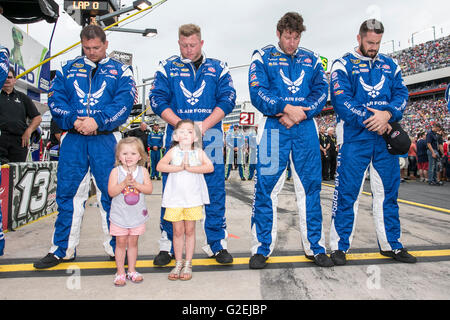 Concord, NC, USA. 29. Mai 2016. Concord, NC - 29. Mai 2016: {Personen} {Szene} Coca-Cola 600 auf dem Charlotte Motor Speedway in Concord, North Carolina. Bildnachweis: Csm/Alamy Live-Nachrichten Stockfoto