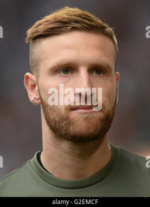 Augsburg, Deutschland. 29. Mai 2016. Deutschlands Shkodran Mustafi bei der internationalen Fußball-match zwischen Deutschland und der Slowakei in der WWK-Arena in Augsburg, Deutschland, 29. Mai 2016. Foto: ANDREAS GEBERT/Dpa/Alamy Live-Nachrichten Stockfoto