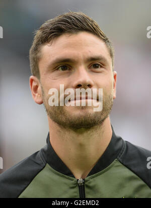 Augsburg, Deutschland. 29. Mai 2016. Deutschlands Jonas Hector bei der internationalen Fußball-match zwischen Deutschland und der Slowakei in der WWK-Arena in Augsburg, Deutschland, 29. Mai 2016. Foto: ANDREAS GEBERT/Dpa/Alamy Live-Nachrichten Stockfoto