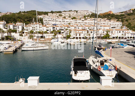 Puerto Marina Del Este in La Herradura an der Costa Del Sol-Spanien Stockfoto