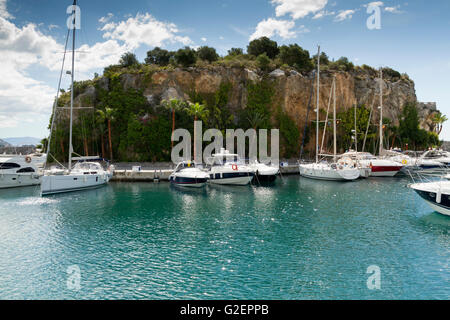 Puerto Marina Del Este in La Herradura an der Costa Del Sol-Spanien Stockfoto