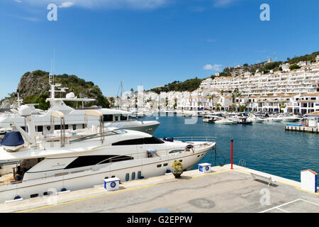 Puerto Marina Del Este in La Herradura an der Costa Del Sol-Spanien Stockfoto