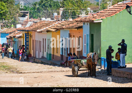 Vertikale Straßenansicht in Trinidad, Kuba. Stockfoto