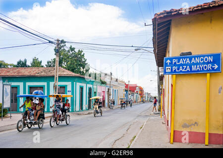 Horizontale Straßenansicht in Trinidad, Kuba. Stockfoto