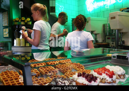 Crème De La Crème, eine Eisdiele in Antwerpen, Belgien Stockfoto