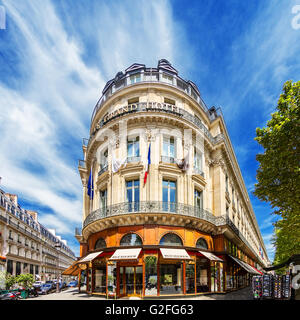 Le Grand Hotel in Paris. Französische Architektur. Tourismus-Denkmal. Stockfoto