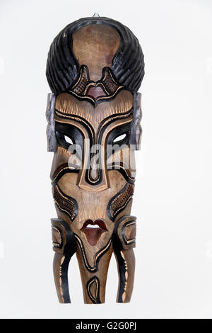 Aus Holz geschnitzte Stammes-Gesichtsmaske aus Kwa-Zulu Natal, Südafrika Stockfoto