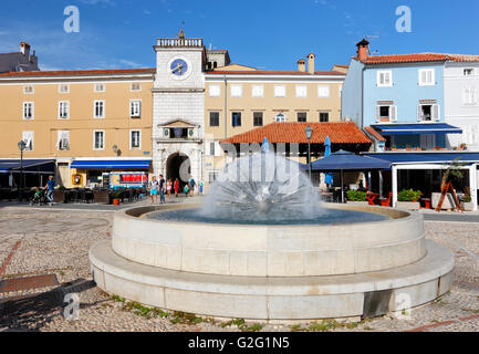 Wasser-Brunnen in der Stadt Cres Stockfoto