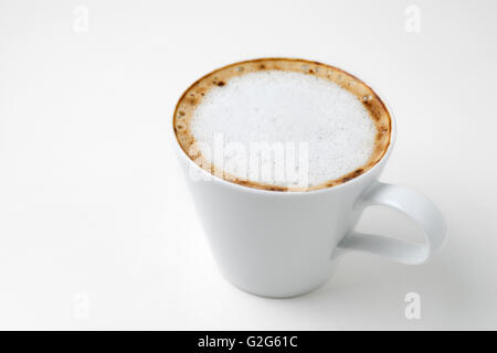 Kaffee Cappuccino Tasse isoliert auf weiss Stockfoto