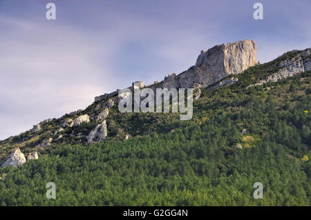Burg Peyrepertuse Im Süden Frankreichs - Cathare Burg Peyrepertuse in Südfrankreich Stockfoto