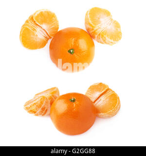 Zwei Hälften und frische saftige Mandarine Frucht über dem weißen Hintergrund isoliert Stockfoto