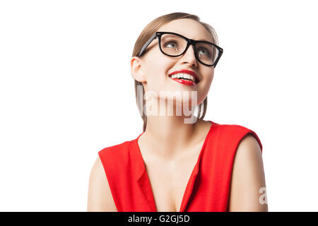 Blonde Frau mit roten Lippen und blickte lächelnd Stockfoto