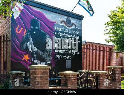 UVF Wandbild in Sydenham Gegend von East Belfast. Stockfoto