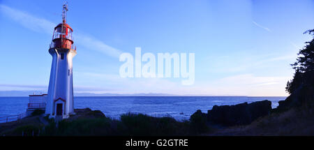 Historischen Sheringham Point Lighthouse in Shirley, Panoramablick auf Vancouver Island Stockfoto