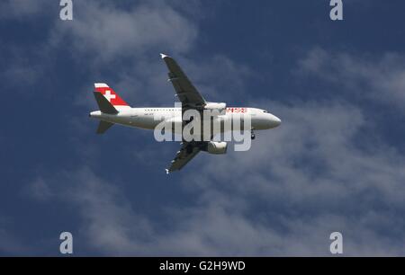 SONY DSC Swiss International Airlines, Airbus A319, landet in Zürich, Schweiz Stockfoto