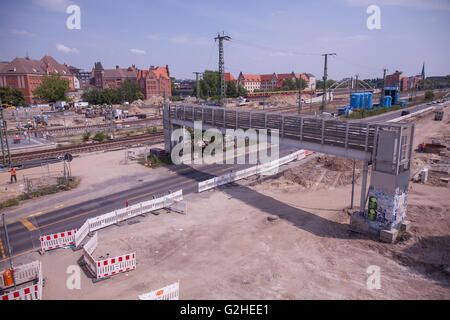 Berlin, Deutschland. 30. Mai 2016. Unterschiedliche Standpunkte am Ende des Mai 2016. Bildnachweis: Aitor Diago Sanchez/Alamy Live-Nachrichten Stockfoto