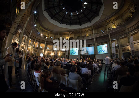 Treffen der 2024 Olympischen Komitees und Architekten in Rom. Orden des Architekten PPC von Rom und Provinz und der Roma-Ausschuss diskutieren die 2024 Olympischen Spiele und Paralympics als Gelegenheit, die Stadt, während die Fortbildungsveranstaltung "Der Olympischen Spiele und Paralympics als Stadterneuerung Chancen" zu sanieren Nach der Begrüßung durch Alessandro Ridolfi Präsident der Auftrag des Architekten PPC von Rom und Provinz Luca Cordero di Montezemolo Vorsitzender des Rom 2024 sprechen auf die Vision der Olympia-Bewerbung und Luca Pancalli Vice President of Rom 2024 Ausschuss und Präsident des italienischen Paralympischen Co Stockfoto