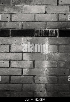 Alten schmutzigen Ziegelwand mit weißer Farbe schwarz Brick line Textur Hintergrund Stockfoto