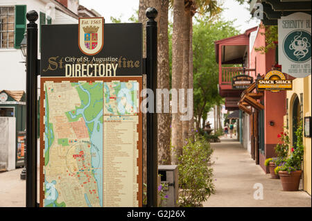 St. Augustine Verzeichnis anmelden St. George Street in die älteste Stadt Amerikas. Stockfoto