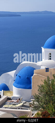 Nahaufnahme, Agios Nikolaos Kirche gefunden in der Nähe der Burg im Ort Oia, Santorin, Kykladen, Griechenland Stockfoto