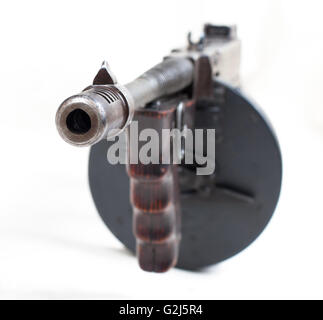 Alter 30-Gangster-Mashine gun Closeup isoliert auf weißem Hintergrund Stockfoto