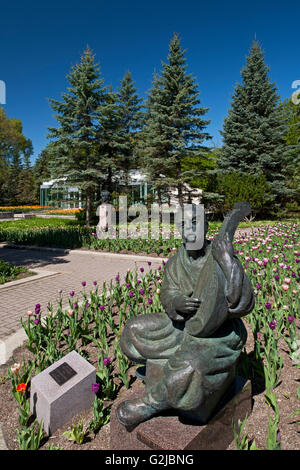 Bronze-Skulpturen in der Leo-Mol-Skulpturengarten in Assiniboine Park, Assiniboine Park, Winnipeg, Manitoba, Kanada Stockfoto