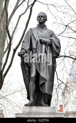 London, England, Vereinigtes Königreich. Statue: William Pitt der jüngere (1759-1806) in Hannover Square (1831, durch Sir Charles Chantrey) Großbritanniens... Stockfoto