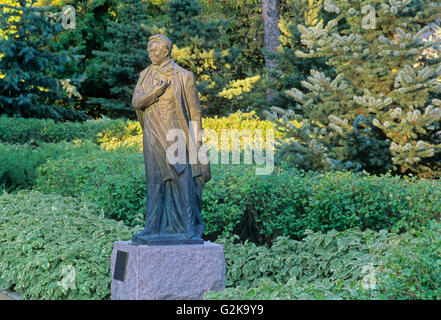 Bronze-Skulpturen in der Leo-Mol-Skulpturengarten in Assiniboine Park, Winnipeg, Manitoba, Kanada Stockfoto