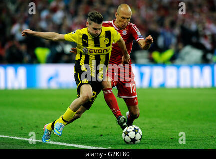 Lukasz Piszczek und Arjen Robben, UEFA Champions League Finale 2013, Borussia Dortmund - FC Bayern München, Wembley-Stadion Stockfoto