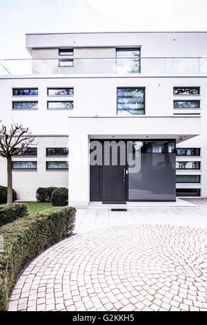 Deutschland, Berlin, Villa im Bauhaus Stil Stockfoto