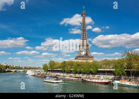 Stadtbild von Paris mit Eiffelturm Stockfoto