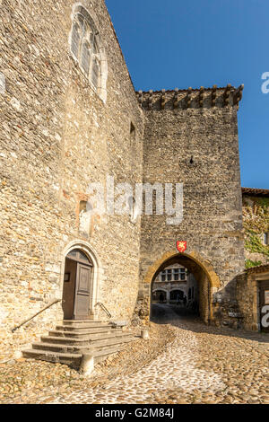 Alte Stadt von Perouges, Ain Abteilung in der Nähe von Lyon, Auvergne Rhônes-Alpes, Frankreich, Europa Stockfoto
