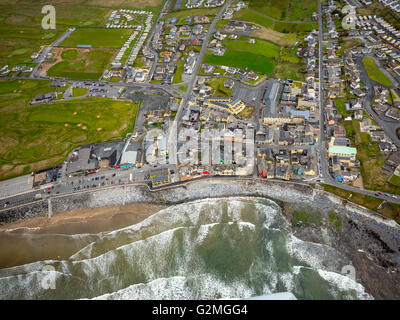 Luftaufnahme, Lahinch in Liscannor Bay, COUNTY CLARE, Clare, Irland, Europa, Luftaufnahme, Vögel-Augen-Blick, Luftaufnahme, Antenne Stockfoto