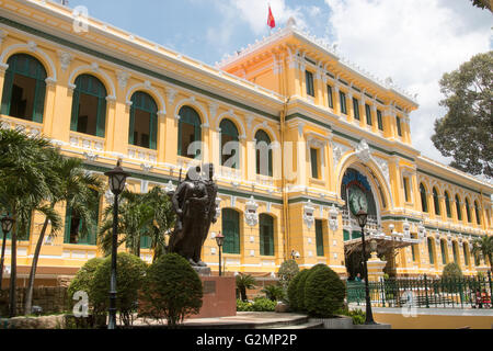 Außenseite des General Post Office building in Ho-Chi-Minh-Stadt ehemals Saigon, Vietnam, Asien Stockfoto