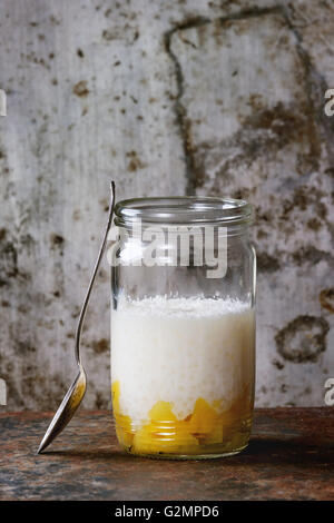 Tapioka Dessert mit mango Stockfoto