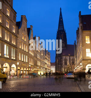 Prinzipalmarkt Straße mit St. Lamberti Kirche, Weihnachten, Münsterland, Nordrhein-Westfalen, Deutschland Stockfoto