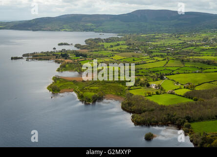 Landzunge Halbinsel Ogonnelloe, Seenlandschaft, See Derg, Lough Derg am Fluss Shannon, COUNTY CLARE, Clare, Irland, IE, Europa, Stockfoto