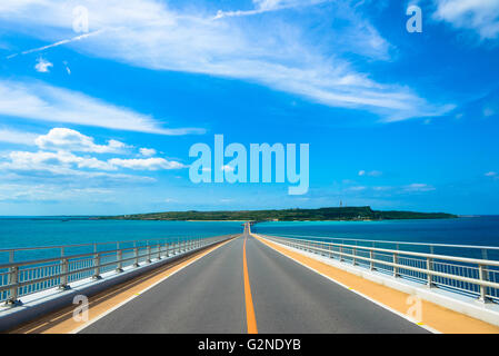 Irabu-Brücke Insel Miyako in Okinawa Stockfoto