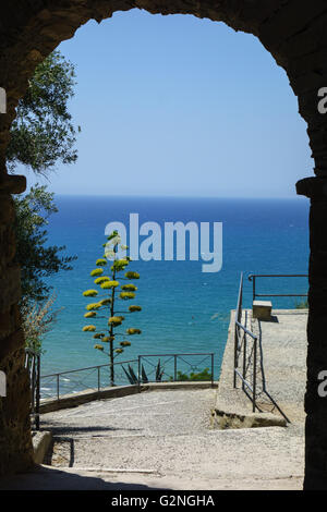 Blick vom Castello der Stadt am Meer von Castiglione della Pescaia in der Provinz von Grosseto, Toskana Italien. Stockfoto