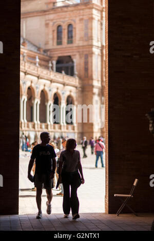 Menschen Platz, Plaza de España in Sevilla Stockfoto