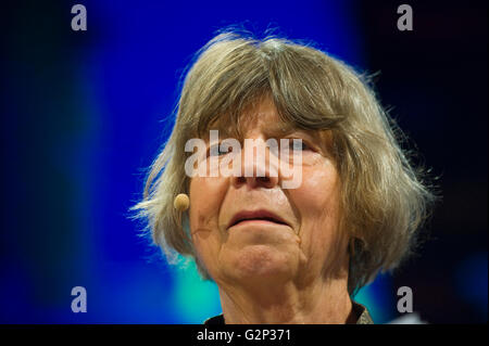 Margaret Drabble sprechen auf der Bühne Hay Festival 2016 Stockfoto