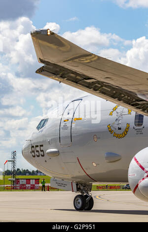 Ungebundene States Navy Boeing P-8A Poseidon maritime Patrouille Flugzeug 167955 von Air Test und Auswertung Geschwader VX-1 "Pioniere". Stockfoto