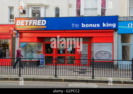 Betfred Buchmacher kaufen. Hastings, England, Großbritannien Stockfoto