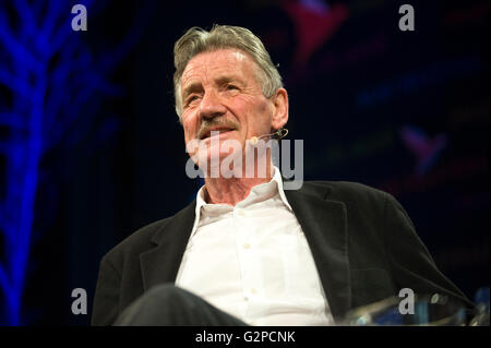 Michael Palin sprechen auf der Bühne Hay Festival 2016 Stockfoto