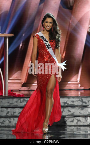 Las Vegas, NV, USA. 1. Juni 2016. 1. Juni 2016 - Las Vegas, Nevada - Miss Montana Sibahn Doxey. 2016 Miss USA Festzug Vorrunde in der T-Mobile Arena. Bildnachweis: MJT/AdMedia Credit: Mjt/AdMedia/ZUMA Draht/Alamy Live-Nachrichten Stockfoto